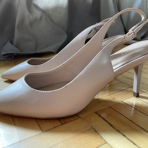 ❌SOLD❌ALDO HEELS - Picture 2 of 9